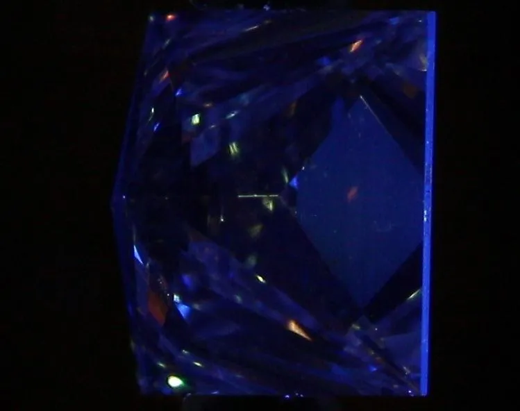 0.57 Carat H VS2 Princess Cut Diamond