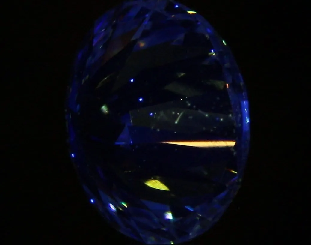 0.58 Carat F VS2 Round Diamond
