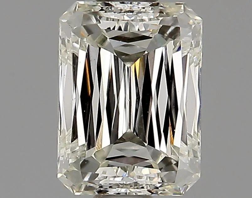 0.62 Carat K VS1 Emerald Diamond