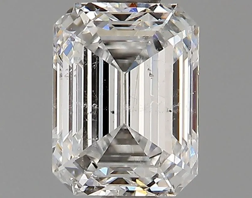 0.70 Carat E SI2 Emerald Diamond