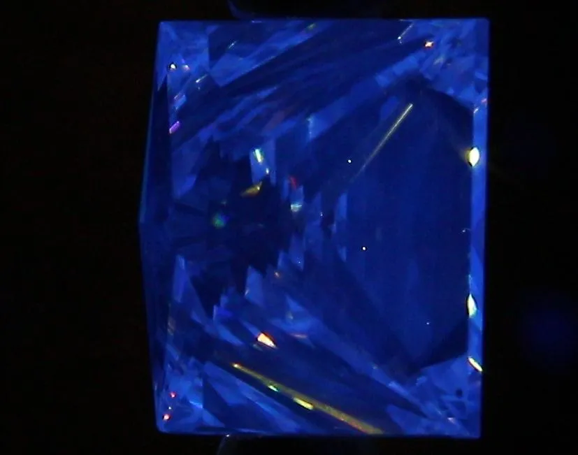 0.73 Carat H VS2 Princess Cut Diamond