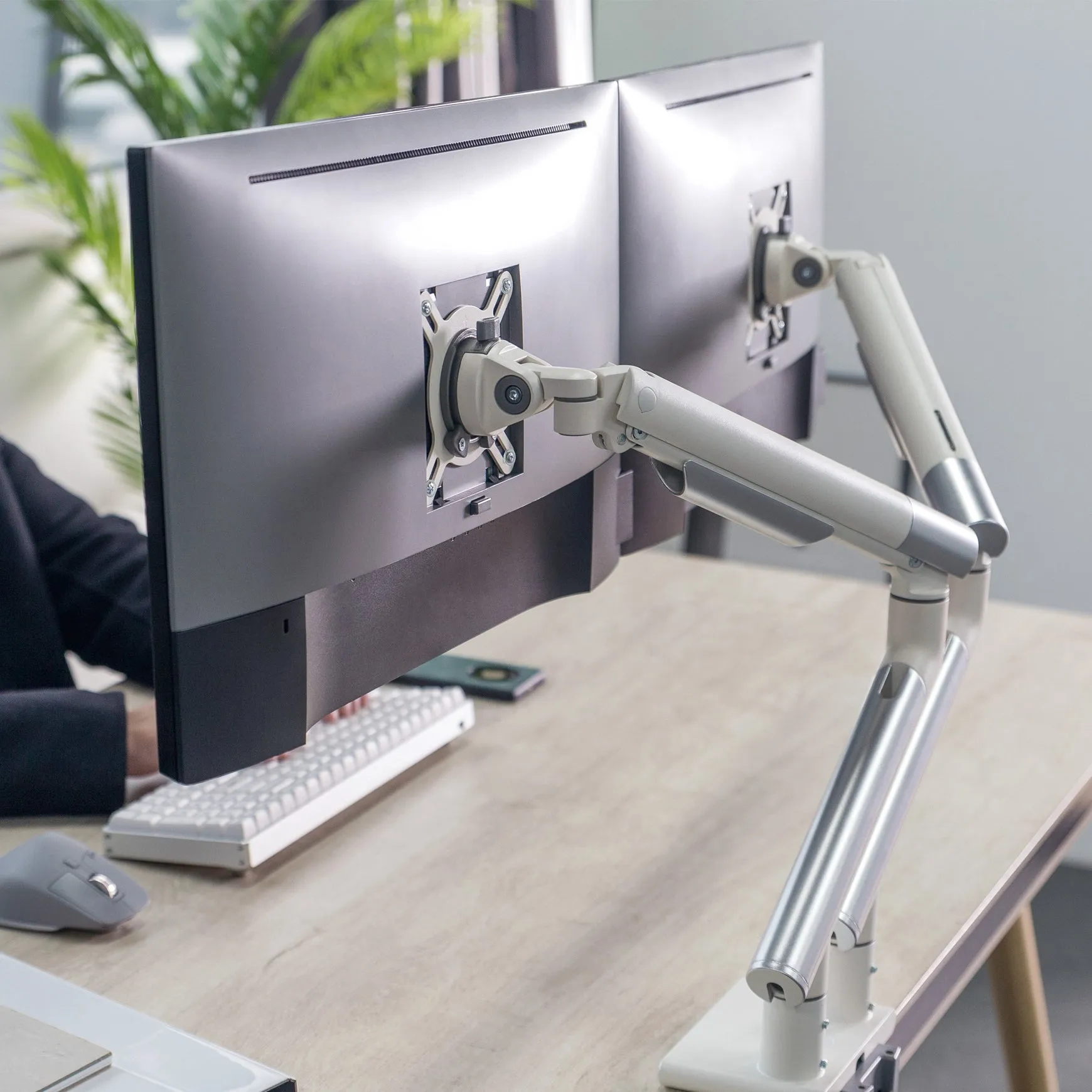 Desky Dual Slim Aluminium Monitor Arm