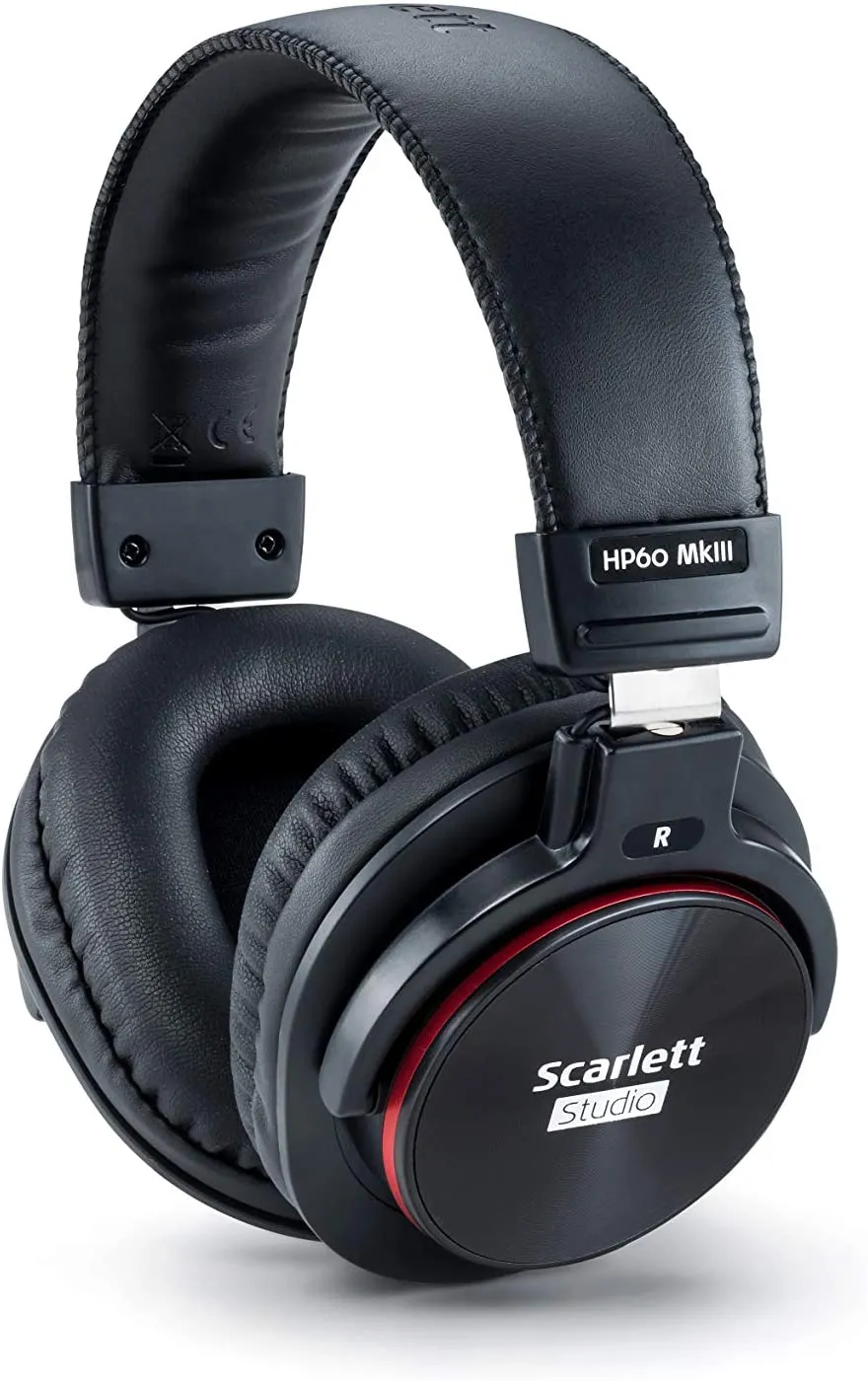 Focusrite Scarlett Solo Studio 3rd Gen Recording Bundle