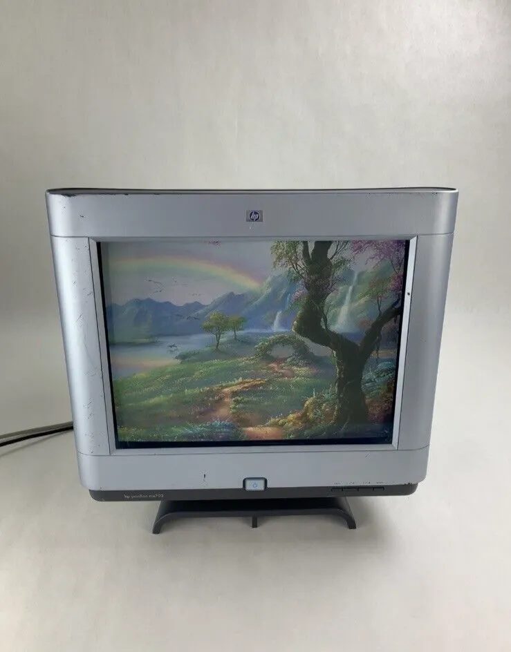 HP Pavilion mx703 PE1168 17" CRT Color VGA Computer Monitor Retro Gaming Tested