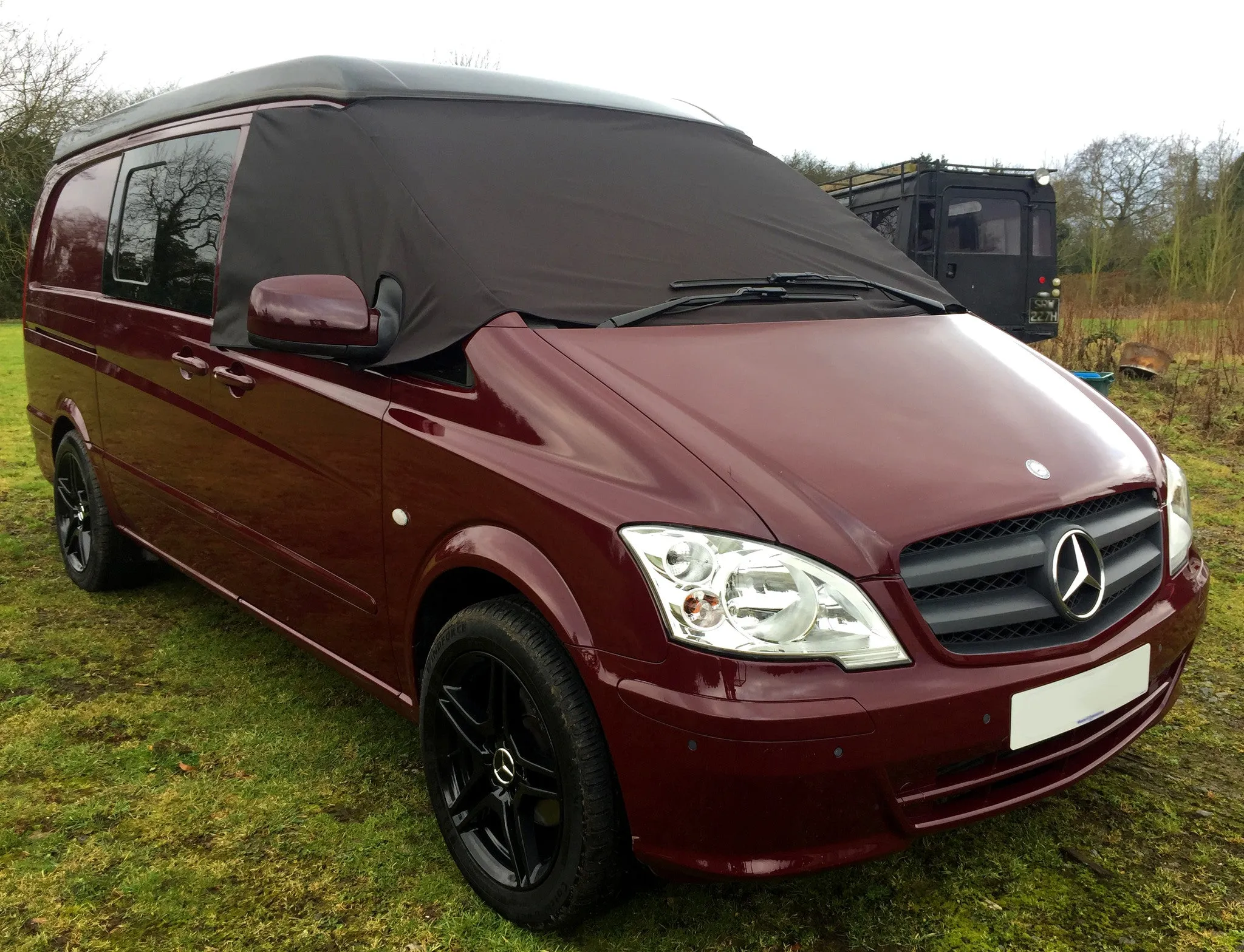 Mercedes-Benz Vito W639 Custom Screen Cover Eyes - Rocky