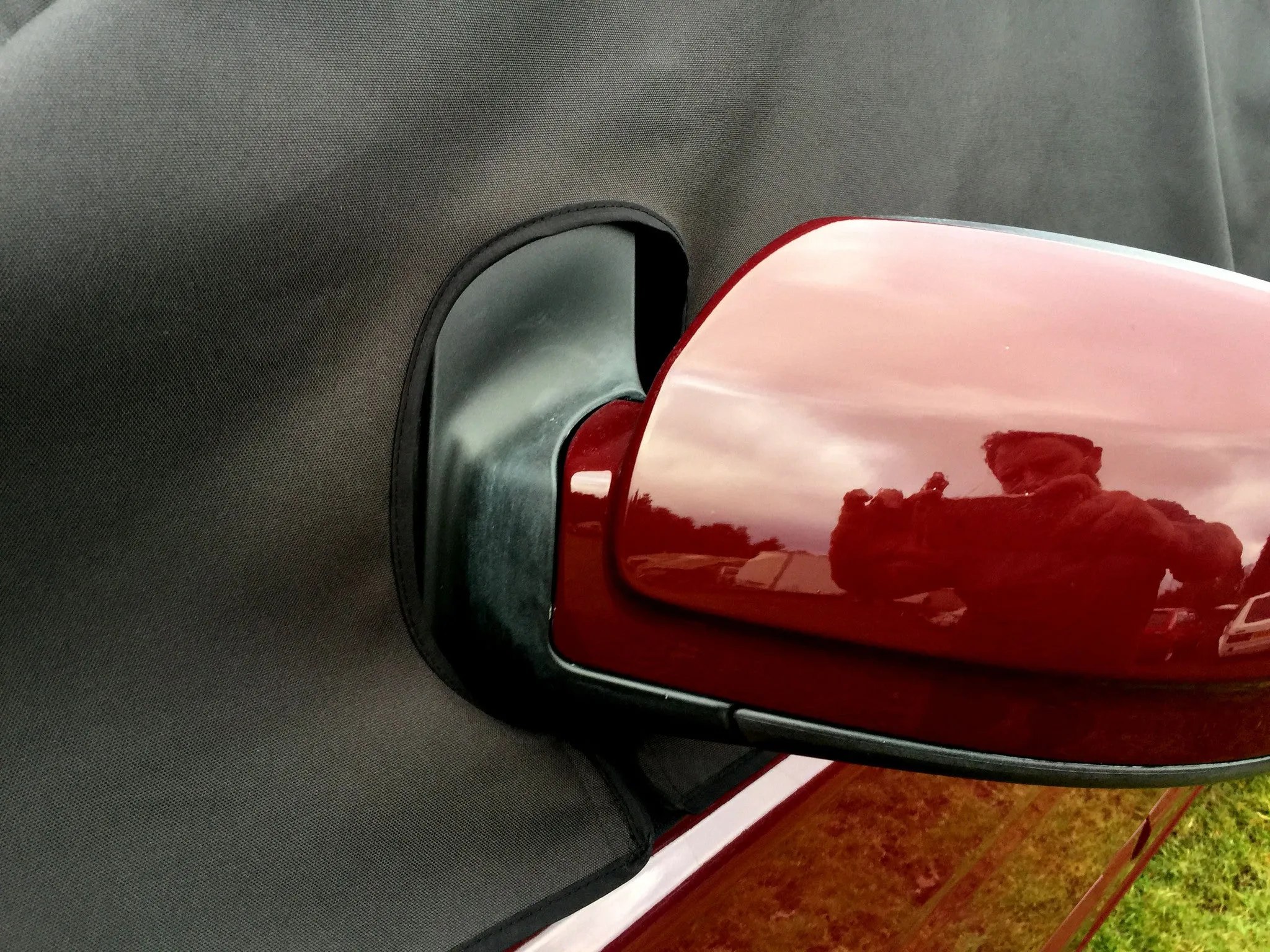 Mercedes-Benz Vito W639 Custom Screen Cover Eyes - Rocky