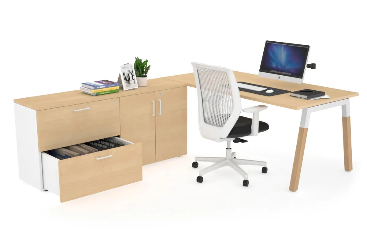 Quadro A Legs Executive Setting - Wood Legs White Cross Beam [1600L x 700W]