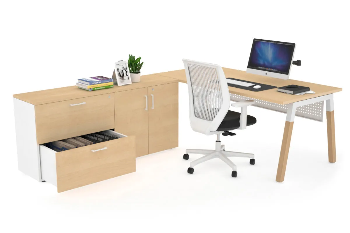 Quadro A Legs Executive Setting - Wood Legs White Cross Beam [1600L x 700W]