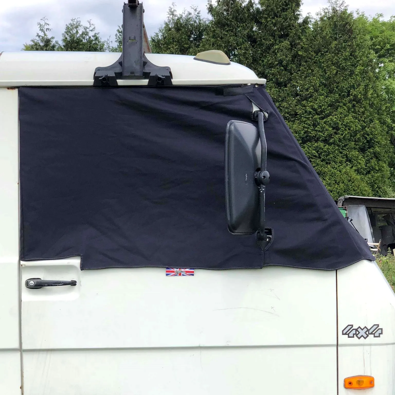 VW 1st Generation LT Deluxe Screen Cover