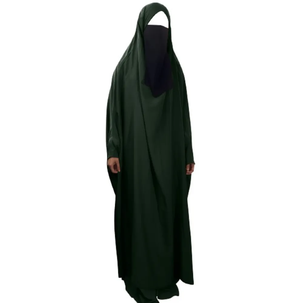Zaynab Jilbaab Forest